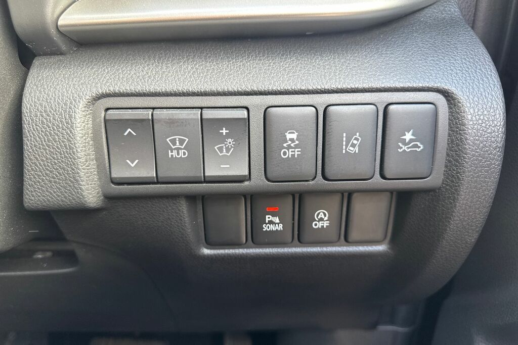 Mitsubishi Eclipse Cross 1.5T Exceed Suv Euro 6 Ss 16 White #31