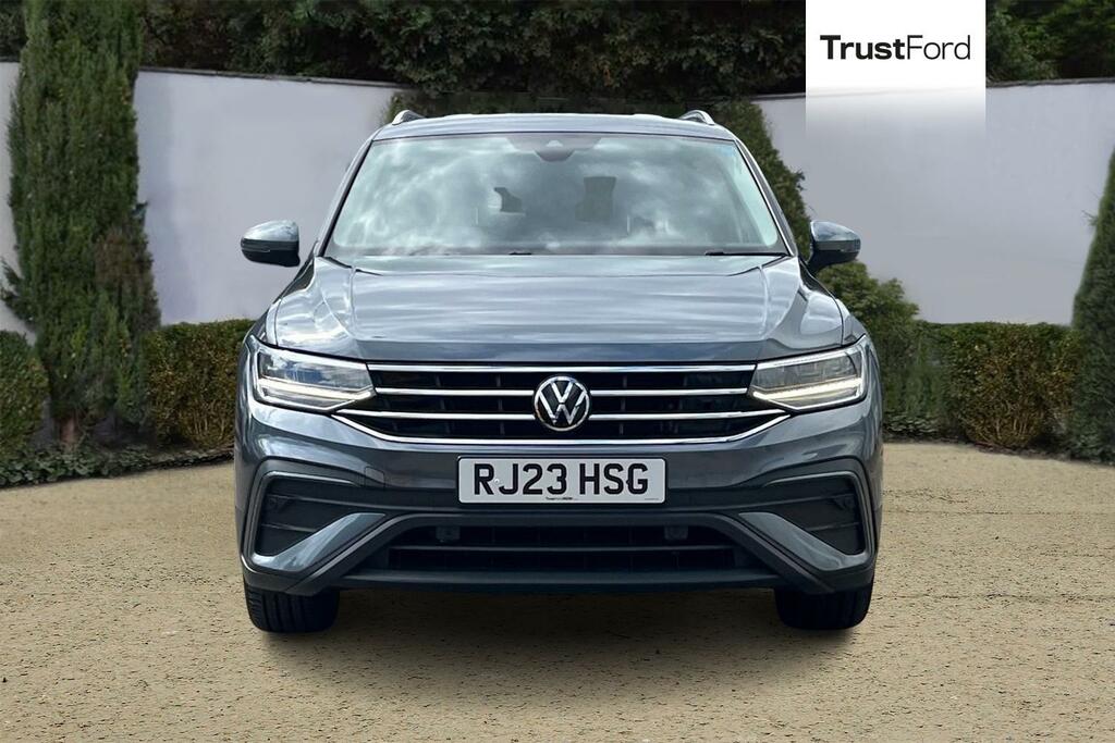 Volkswagen Tiguan Allspace 1.5 Tsi Life Suv Dsg Euro 6 S S 150 Grey #6