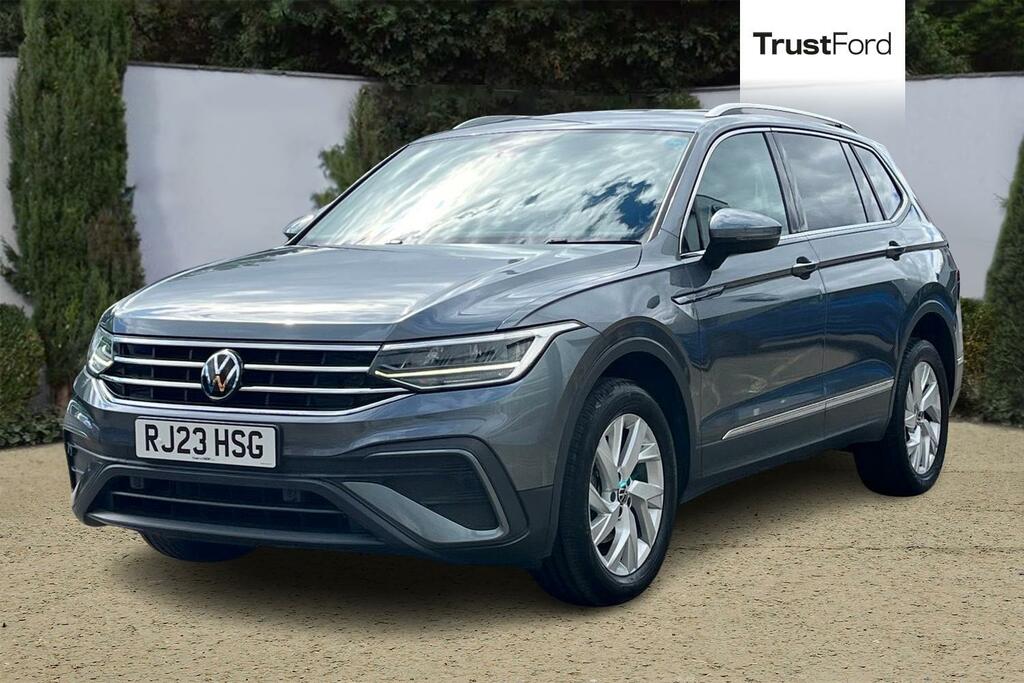 Volkswagen Tiguan Allspace 1.5 Tsi Life Suv Dsg Euro 6 S S 150 Grey #5