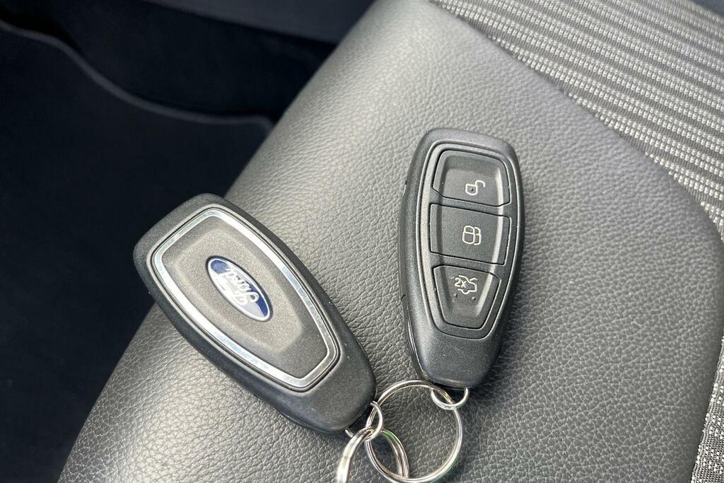 Ford Focus 1.6 Tdci Titanium X Euro 5 Ss Grey #22