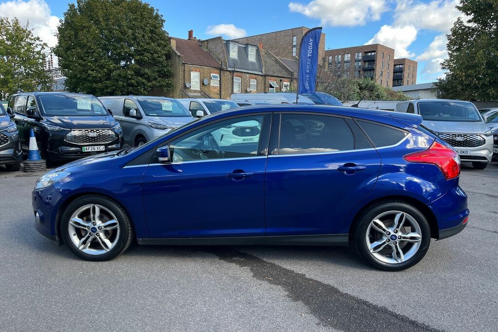 Ford Focus 1.6 Tdci Titanium X Euro 5 Ss Grey #32