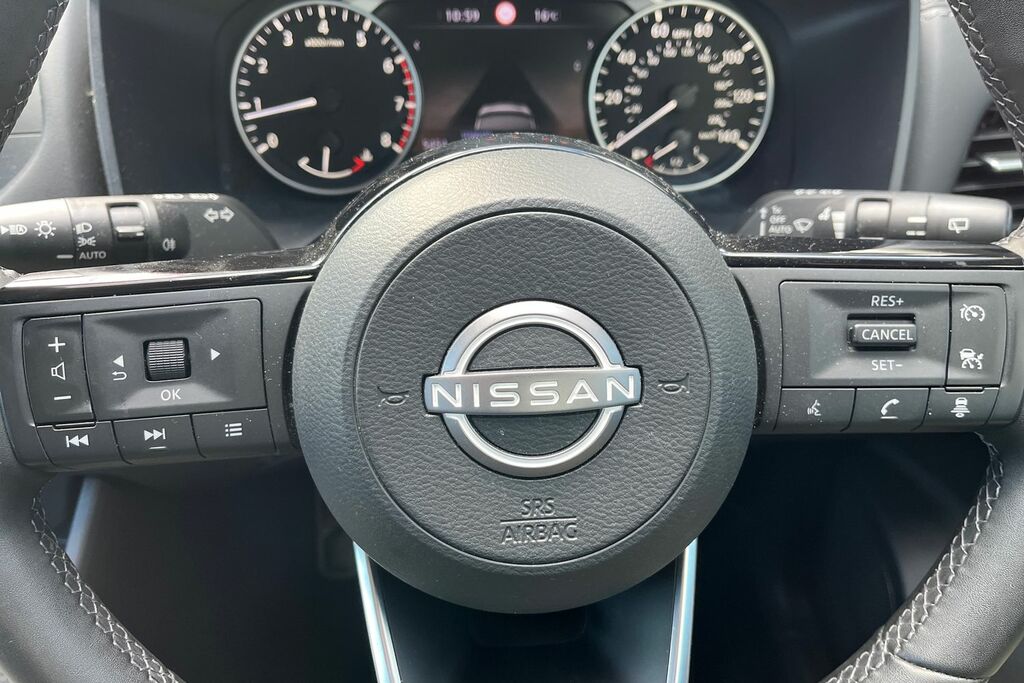 Nissan Qashqai E-power Tekna Plus Grey #29
