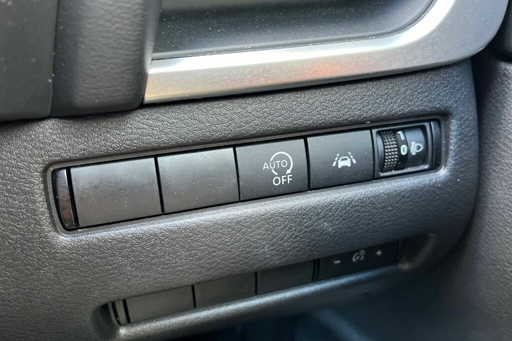 Nissan Qashqai E-power Tekna Plus Grey #30