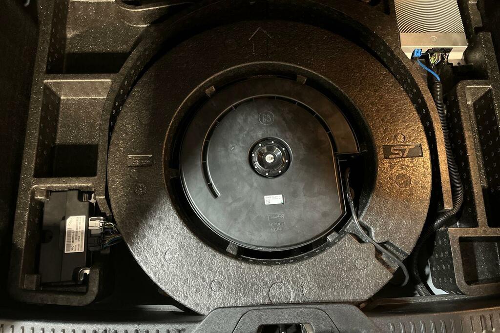 Ford Focus 1.0T Ecoboost St Line Hatchback Black #23