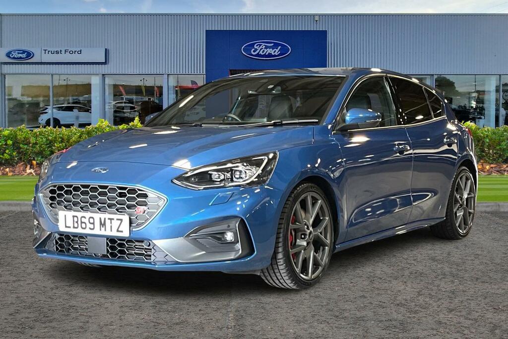Ford Focus 1.0T Ecoboost St Line Hatchback Black #5