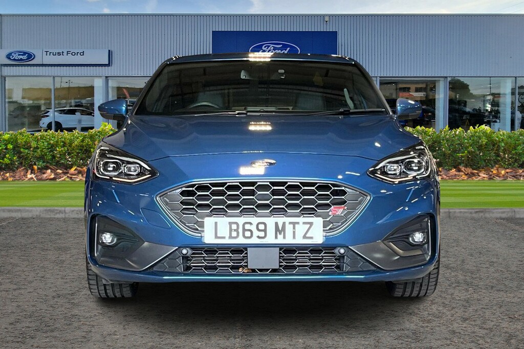 Ford Focus 1.0T Ecoboost St Line Hatchback Black #6