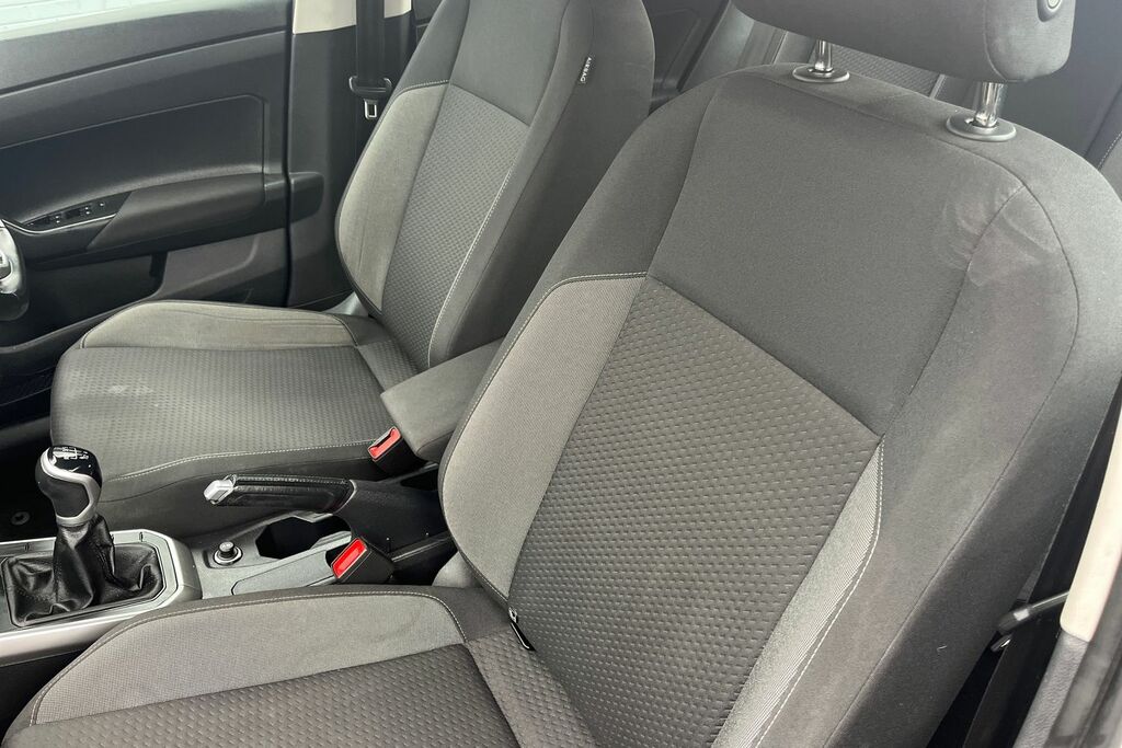 Volkswagen Polo Hatchback Black #19