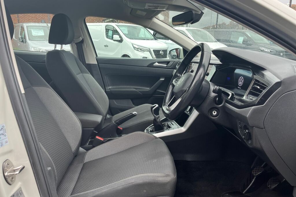 Volkswagen Polo Hatchback Black #17
