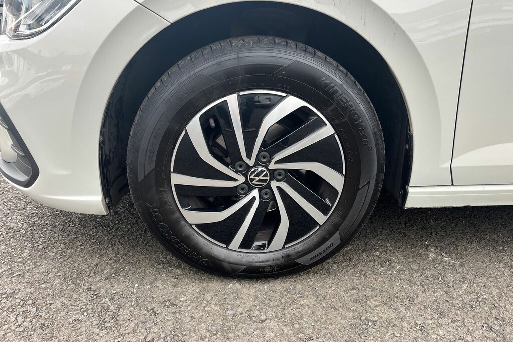 Volkswagen Polo Hatchback Black #8
