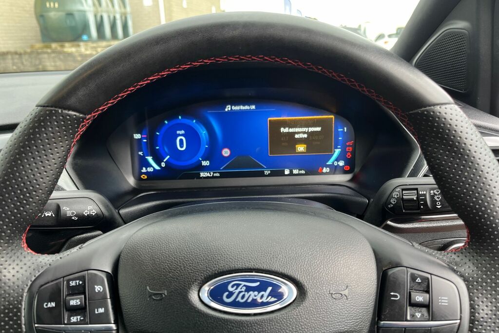 Ford Puma 1.0 Ecoboost Hybrid Mhev Vivid Ruby Edition Red #12