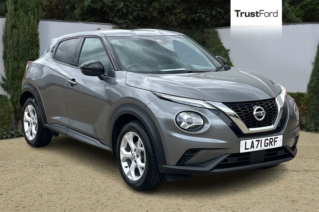 Nissan Juke 1.0 Dig-t N-connecta Suv Euro 6 Grey