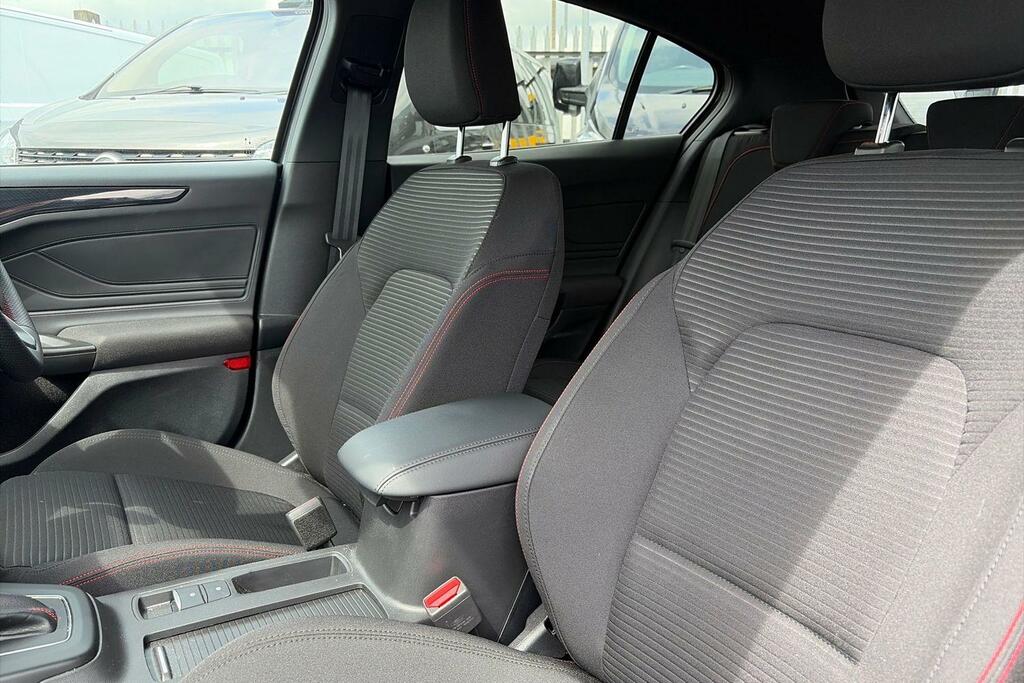 Ford Focus 1.0 Ecoboost Hybrid Mhev 155 St-line Grey #15