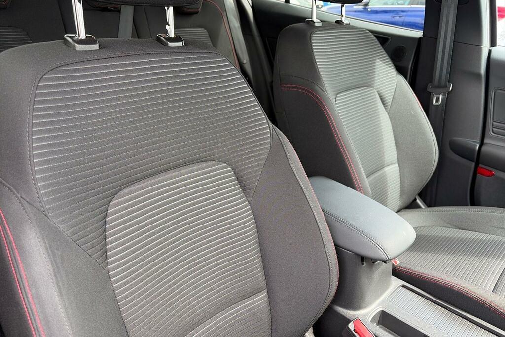 Ford Focus 1.0 Ecoboost Hybrid Mhev 155 St-line Grey #13