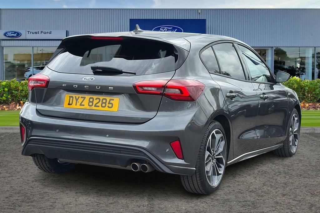 Ford Focus 1.0 Ecoboost Hybrid Mhev 155 St-line Grey #4