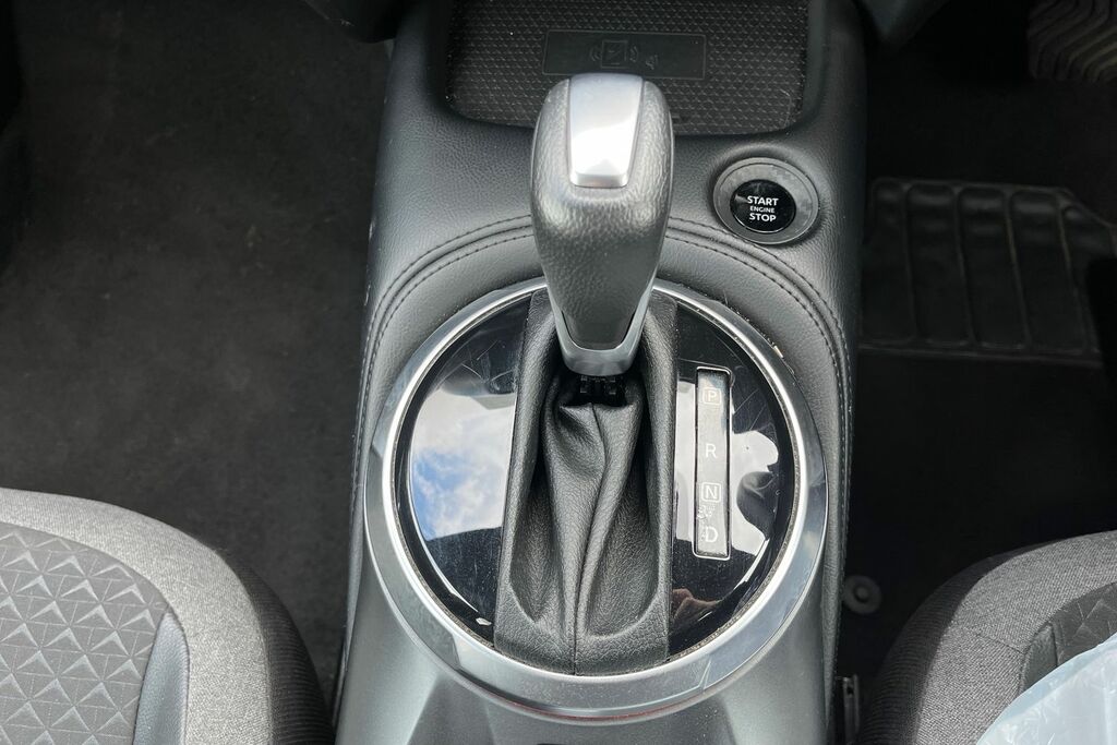Nissan Juke 1.0 Dig-t 114 Tekna Black #26
