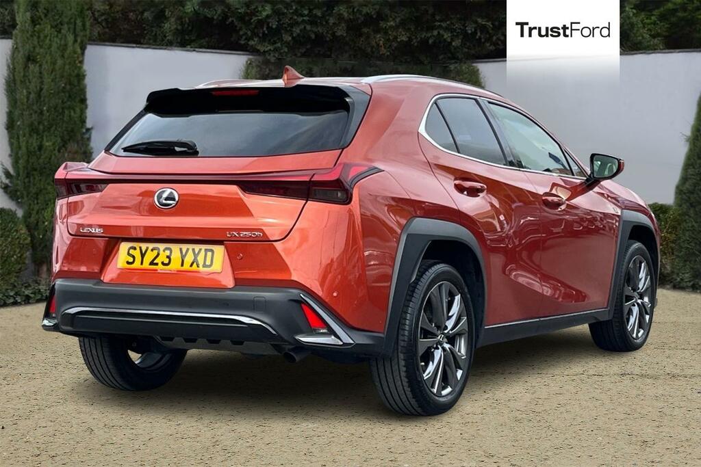 Lexus UX 2.0 F-sport Design Cvt Orange #4