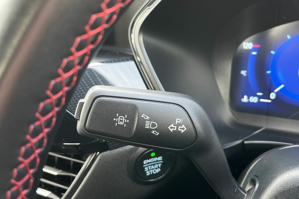 Ford Kuga 2.5 Ecoboost Duratec 14.4Kwh St Line Suv Petro Silver #14