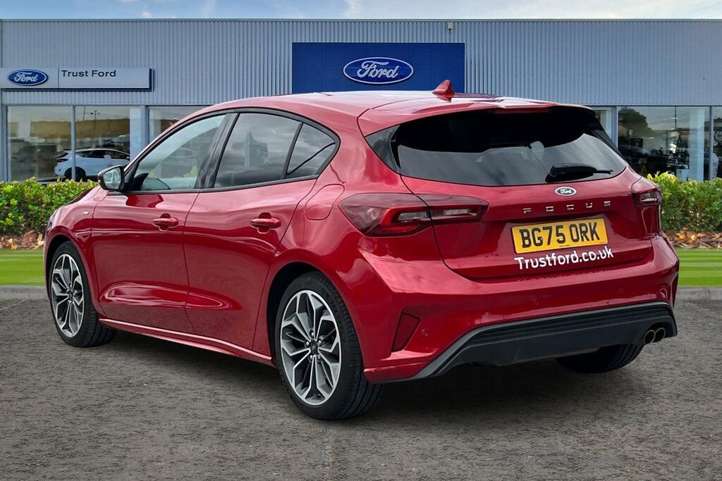 Ford Focus 1.0T Ecoboost Mhev St-line X Hatchback Red #2
