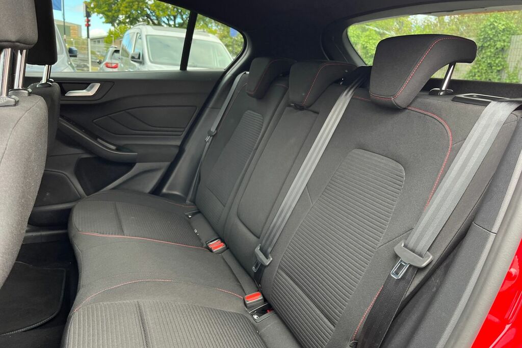 Ford Focus 1.0 Ecoboost Hybrid Mhev 155 St-line X Grey #20