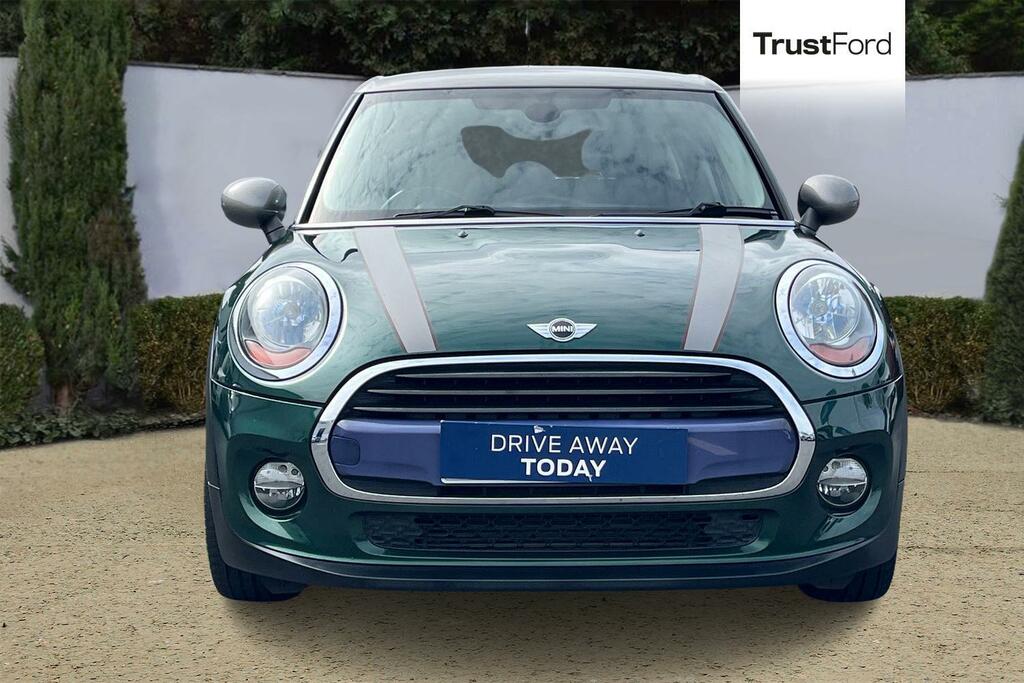 Mini Hatch 1.5 Cooper Seven Hatchback Euro Green #6
