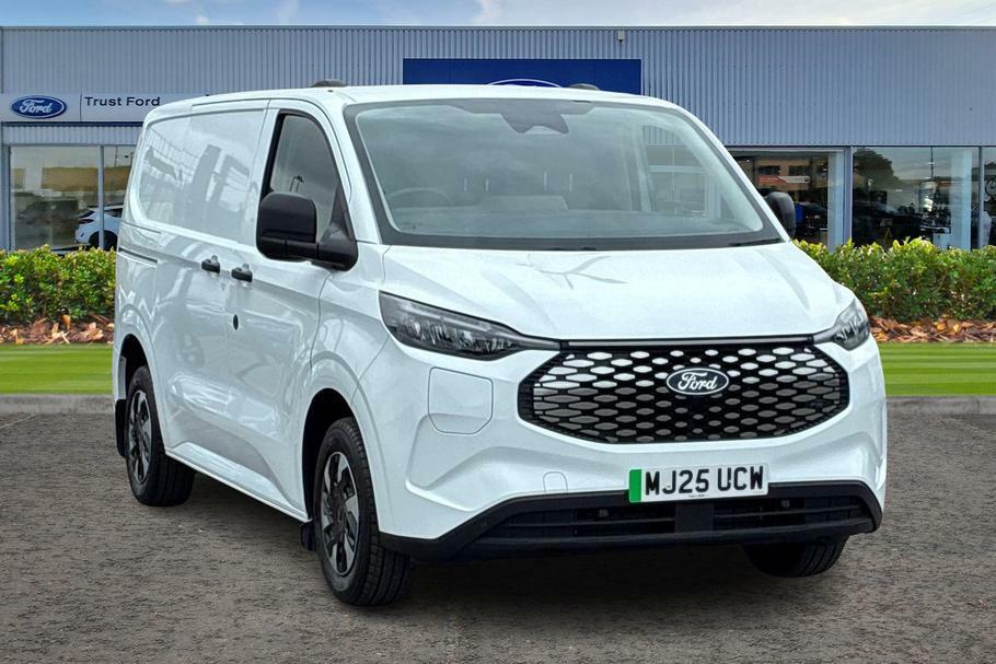 Ford Transit Custom 320 Trend L1 Swb Rwd 100Kw 65Kwh Low Roof White