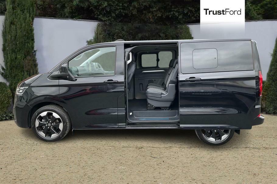 Volkswagen Transporter Shuttle 2.0 Tdi Style Minibus Double Cab S Black #5