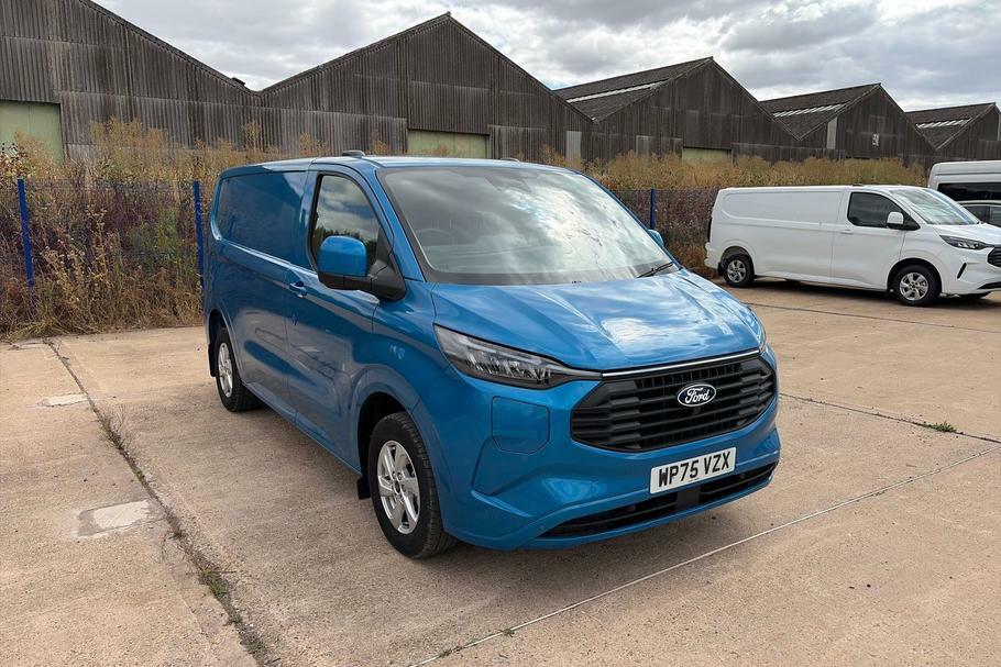 Ford Transit Custom 320 Limited L1 Swb Fwd 2.5 Phev 232Ps Low Roo Blue