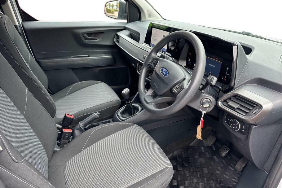 Ford Transit Courier 1.0 125Ps Ecoboost Active Panel Van Aut Silver #13