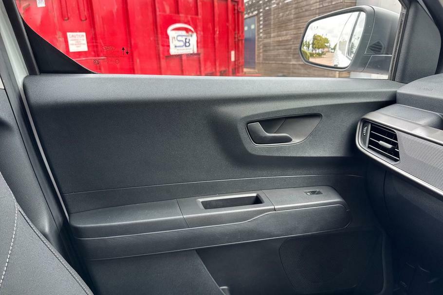 Ford Transit Courier 1.0 125Ps Ecoboost Active Panel Van Aut Silver #34