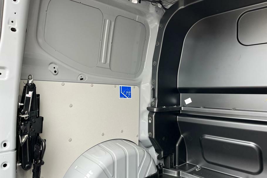 Ford Transit Custom 320 Limited L1 Swb Double Cab In Van Fwd 2.0 Ecobl DYZ8581 Grey #4
