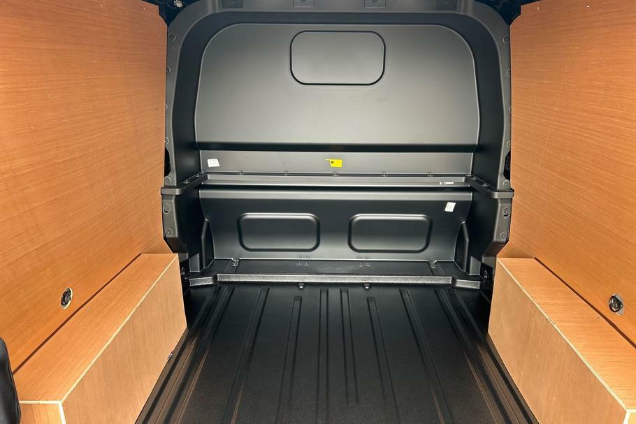 Ford Transit Custom 320 Limited L2 Lwb Double Cab In Van Fwd 2.0 Ecobl YM75BZO Black #4