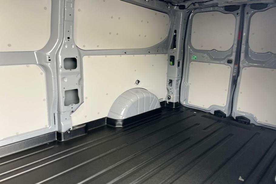 Ford Transit Custom 320 Limited L2 Lwb Fwd 2.0 Ecoblue 136Ps Grey #3