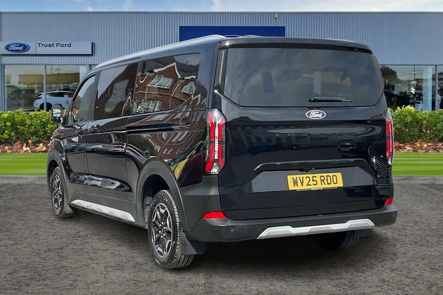 Ford Tourneo Custom 2.0 320 Ecoblue Active Minibus Double Cab Dies Black #2