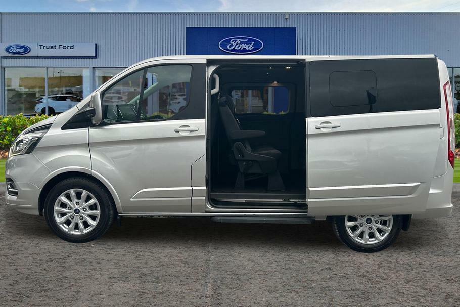 Ford Tourneo Custom 320 Titanium L1 Swb 8 Seat Minibus Fwd 2.0 Ecoblue Silver #5
