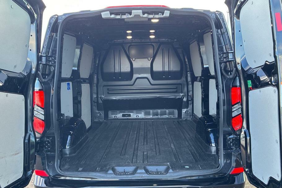 Ford Transit Custom 320 Limited L1 Swb Fwd 2.0 Ecoblue 136Ps Low Black #6