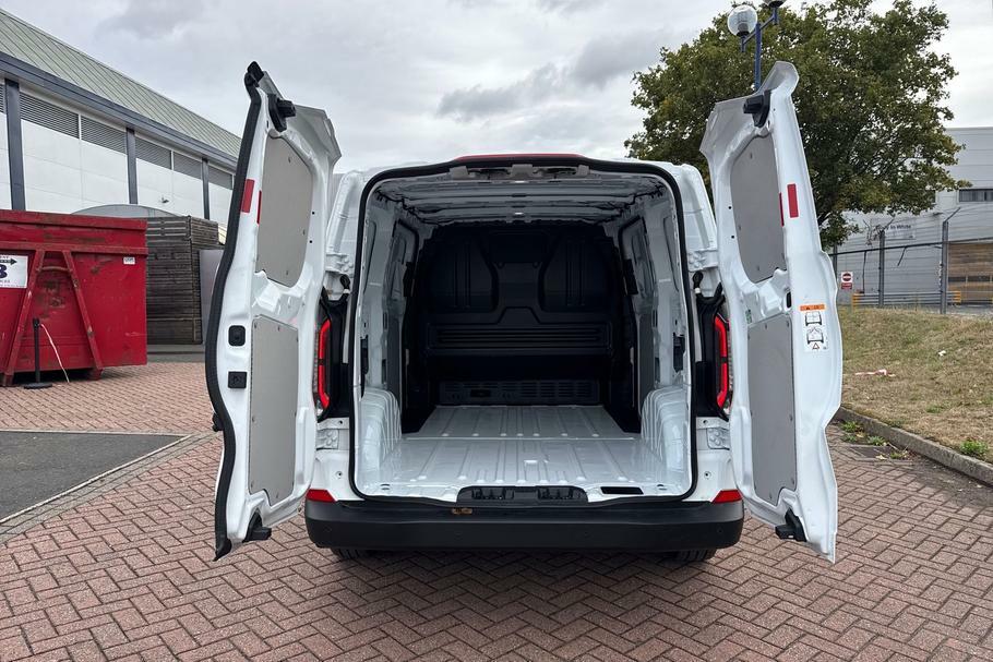 Ford Transit Custom 320 Trend L1 Swb Rwd 100Kw 65Kwh Low Roof White #6