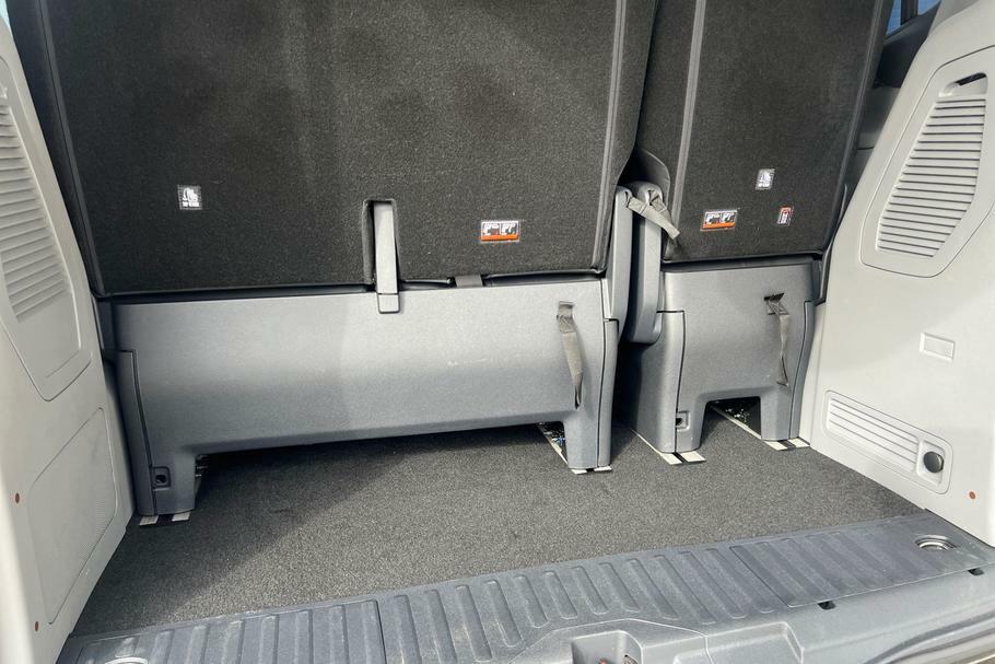 Ford Tourneo Custom 340 Titanium L1 Swb 9 Seat Minibus Fwd 2.5 Ph #4