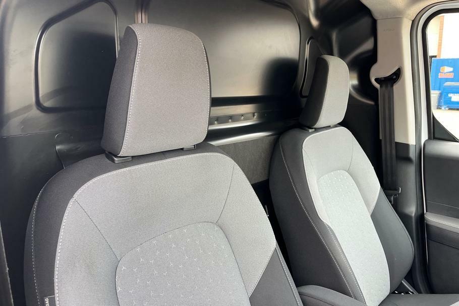 Ford Transit Courier 1.0 Ecoboost Leader Panel Van Sw #30