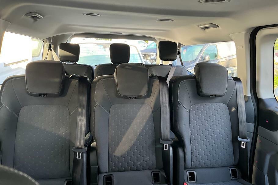 Ford Tourneo Custom 2.0 320 Ecoblue Titanium Minibus Double Cab Di Blue #7