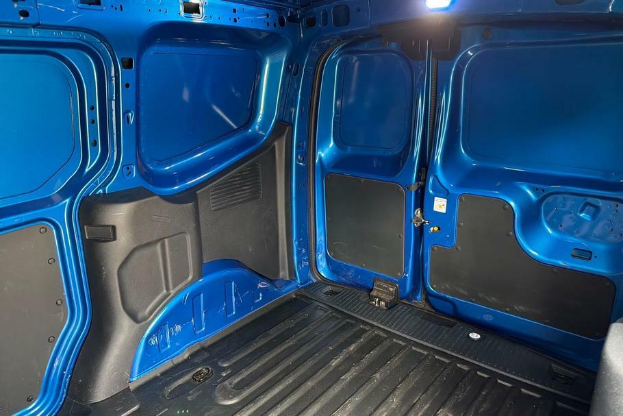 Ford Transit Courier Limited 1.0 Ecoboost 125Ps Blue #4