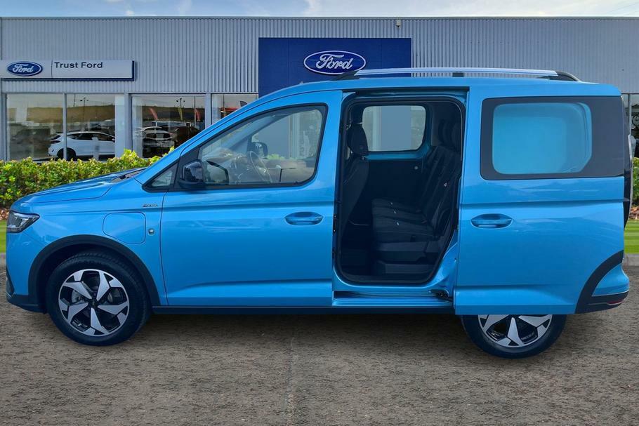 Ford Transit Connect 240 Active L1 Swb Flexcab 1.5 Ecoboost Phev 1 Blue #5