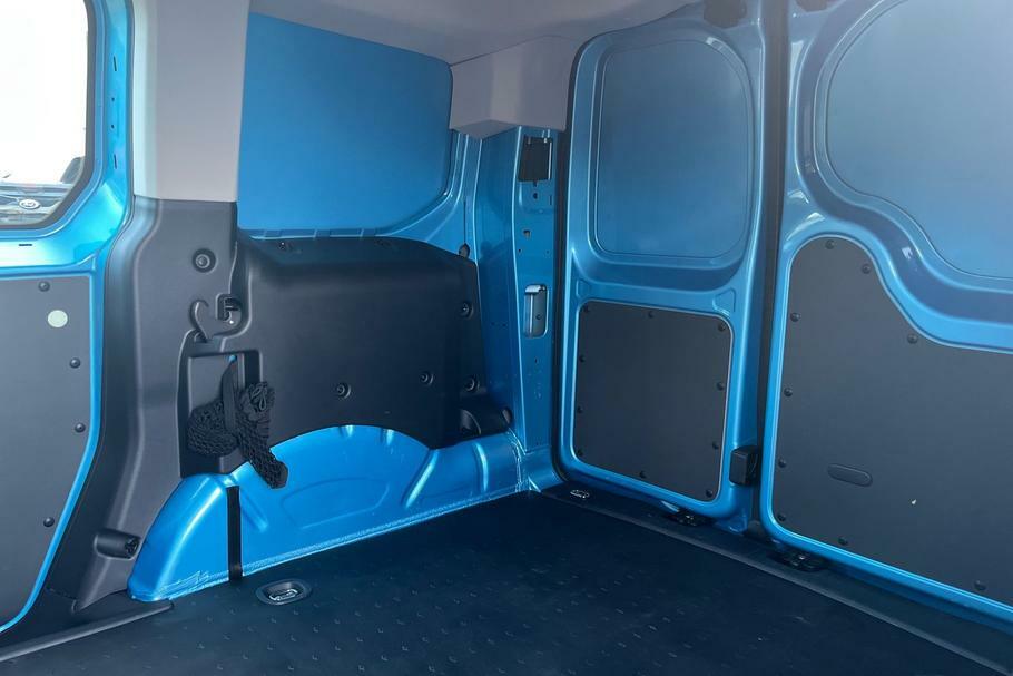 Ford Transit Connect 240 Active L1 Swb Flexcab 1.5 Ecoboost Phev 1 Blue #4