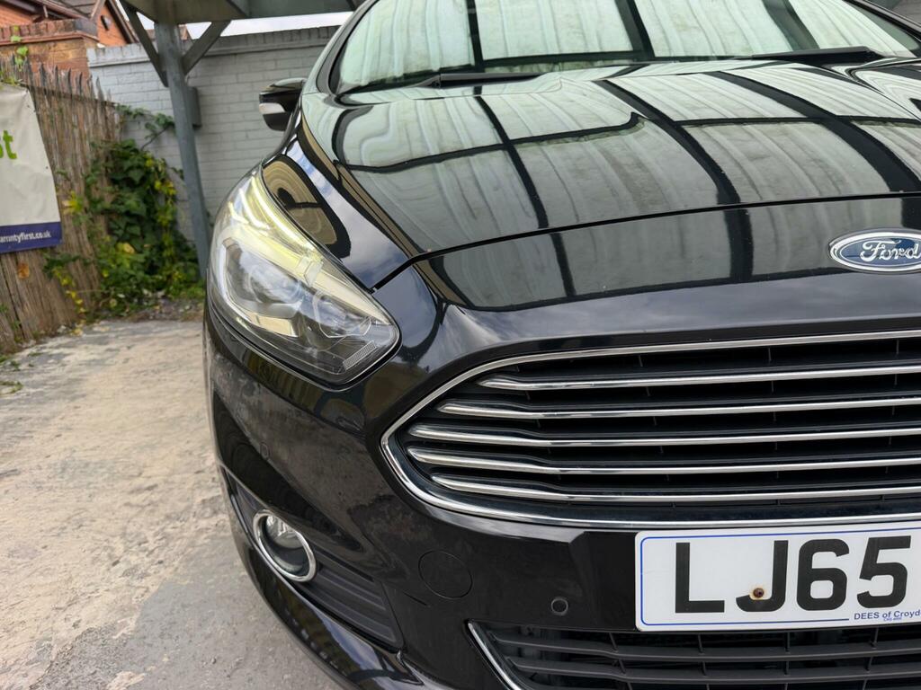 Ford S-Max Titanium Black #6