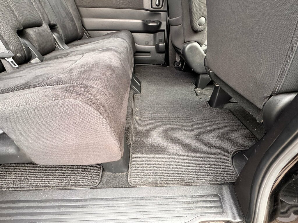 Honda StepWagon Spada 2.0 8 Seats Ulez White #52