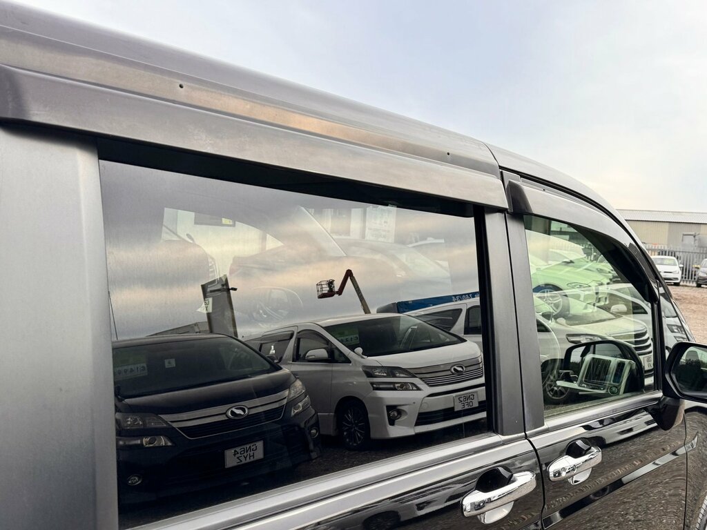 Honda StepWagon Spada 2.0 8 Seats Ulez White #25