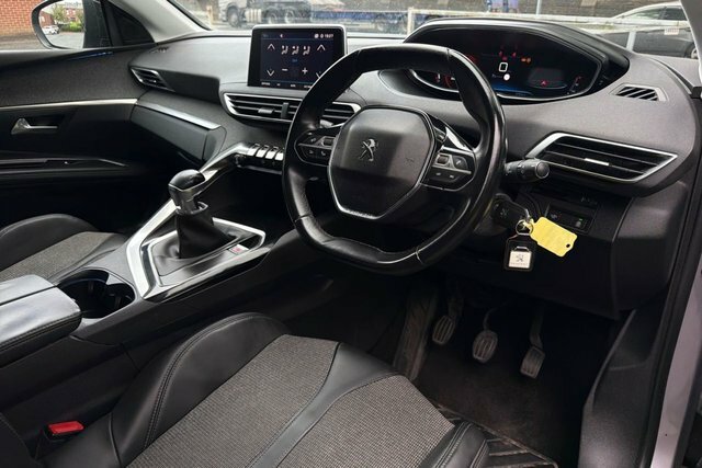Peugeot 5008 1.6 Bluehdi Allure Suv Euro 6 S Grey #2