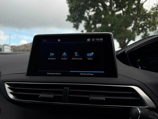 Peugeot 5008 1.6 Bluehdi Allure Grey #25