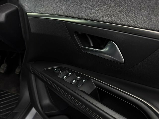 Peugeot 5008 1.6 Bluehdi Allure Grey #22
