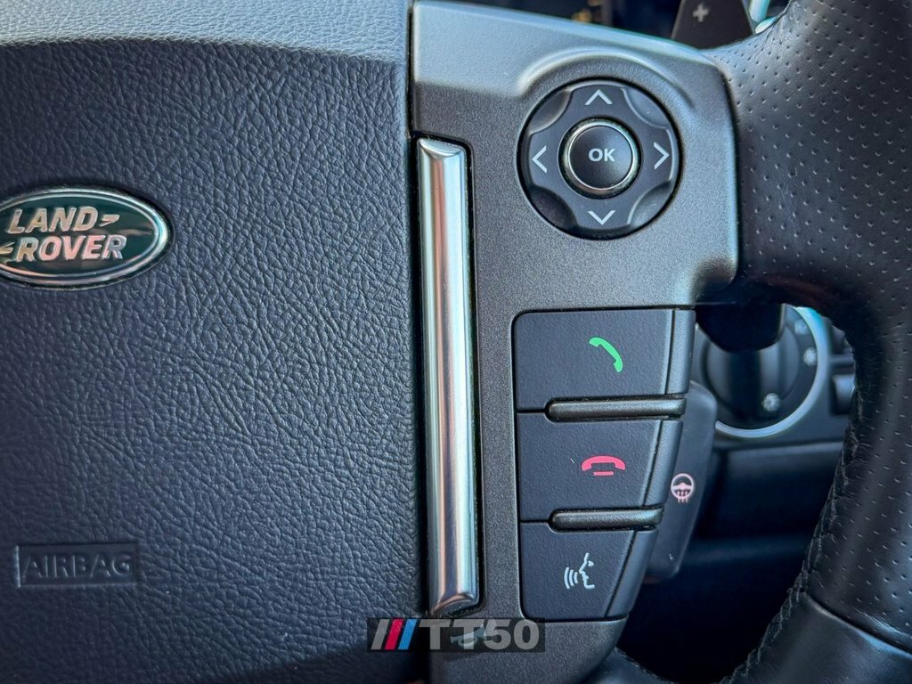 Land Rover Discovery 4 Se Tech Black #29