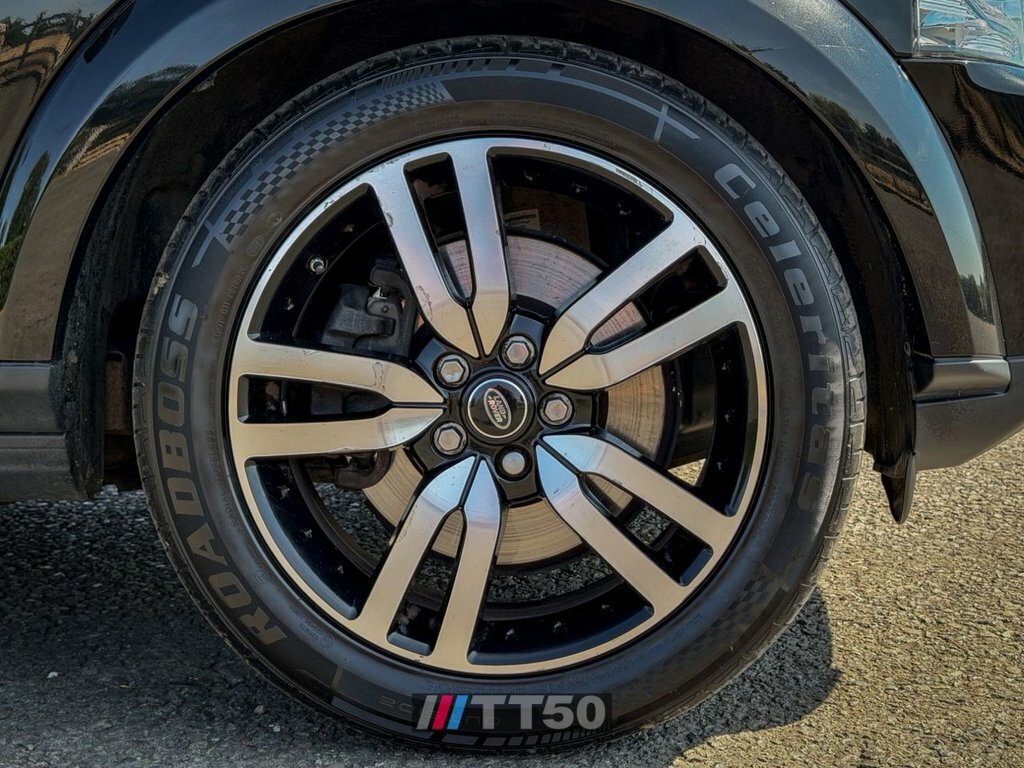 Land Rover Discovery 4 Se Tech Black #46